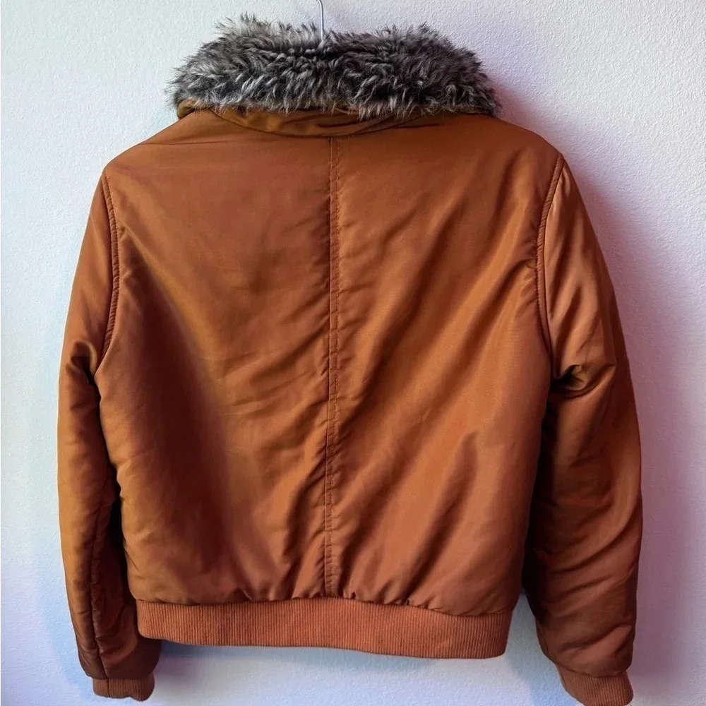 Wild Fable Bomber Jacket - Gold with faux fur, size medium - Picture 5 of 7